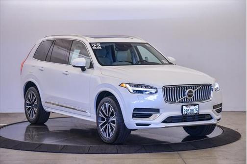 2022 Volvo XC90 Recharge Plug-In Hybrid T8 Inscription Expression 6 Passenger