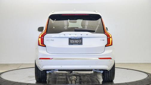 2026 Volvo XC90 Plug-In Hybrid T8 Plus 7-Seater
