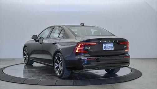 2025 Volvo S60 B5 Plus