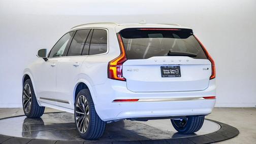2026 Volvo XC90 B6 Plus 7-Seater
