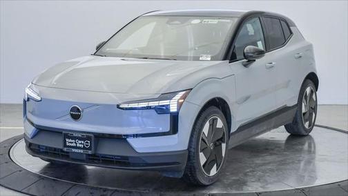 2025 Volvo EX30 Twin Motor Plus