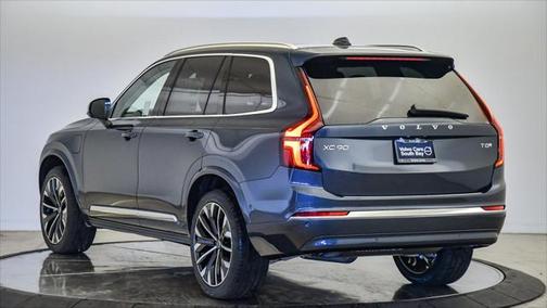 2025 Volvo XC90 Plug-In Hybrid T8 Ultra 7-Seater