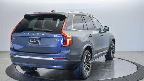 2025 Volvo XC90 B6 Plus 7-Seater