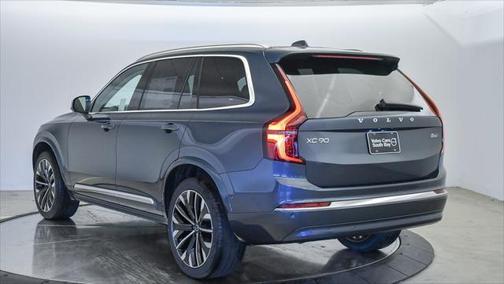 2025 Volvo XC90 B6 Plus 7-Seater