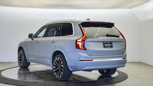 2025 Volvo XC90 Plug-In Hybrid T8 Plus 7-Seater