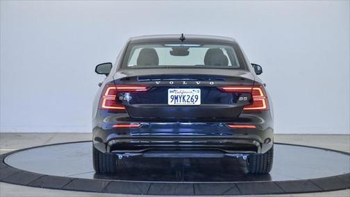 2025 Volvo S60 B5 Plus