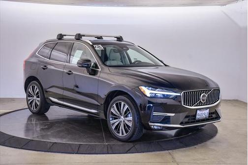 2023 Volvo XC60 B5 Plus Bright Theme