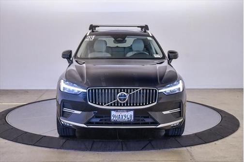 2023 Volvo XC60 B5 Plus Bright Theme