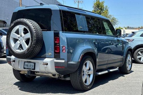 Tasman Blue Metallic 2023 Land Rover Defender 110 SE