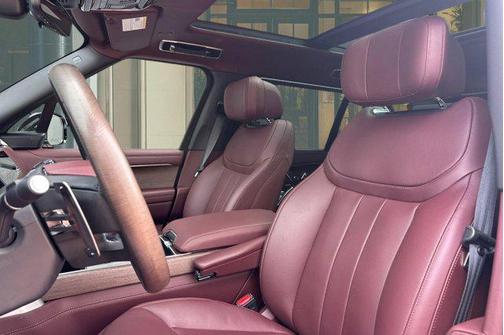 Ionian Silver SV Bespoke Ultra Metallic Satin 2025 Land Rover Range Rover P530 Autobiography 7 Seat