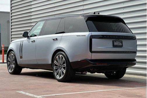 Ionian Silver SV Bespoke Ultra Metallic Satin 2025 Land Rover Range Rover P530 Autobiography 7 Seat