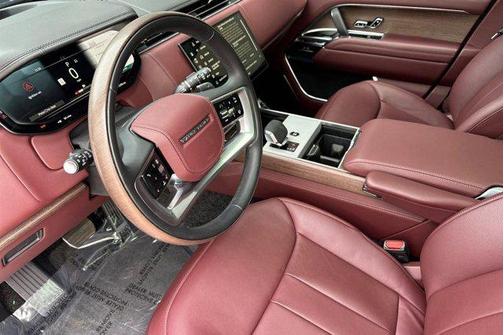 Ionian Silver SV Bespoke Ultra Metallic Satin 2025 Land Rover Range Rover P530 Autobiography 7 Seat