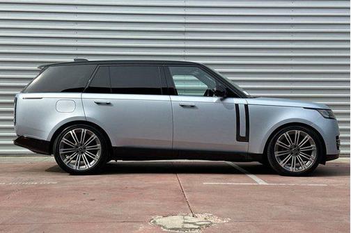 Ionian Silver SV Bespoke Ultra Metallic Satin 2025 Land Rover Range Rover P530 Autobiography 7 Seat