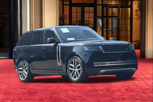 Black 2024 Land Rover Range Rover P400 SE