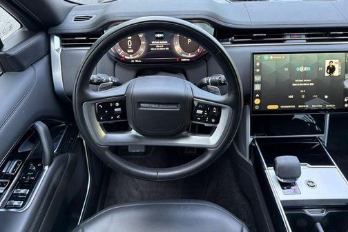 Black 2024 Land Rover Range Rover P400 SE