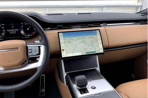 2025 Land Rover Range Rover P400 SE