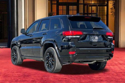 2021 Jeep Grand Cherokee Laredo