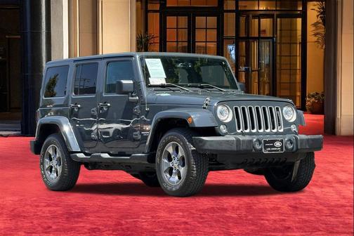 Rhino Clearcoat 2017 Jeep Wrangler Unlimited Sahara