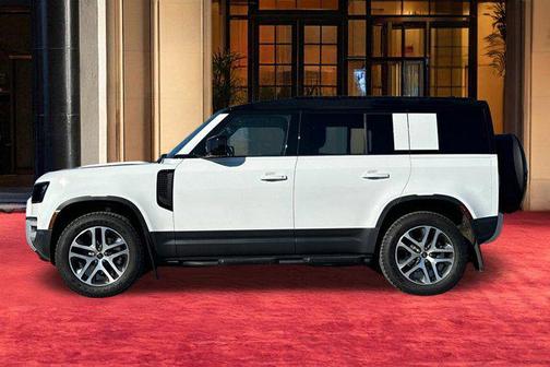 2025 Land Rover Defender 110 P300