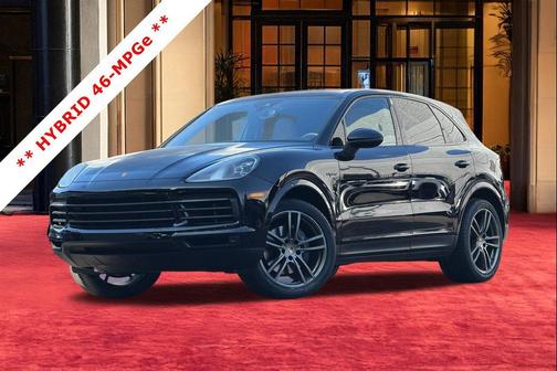 Black 2022 Porsche Cayenne Cayenne E-Hybrid