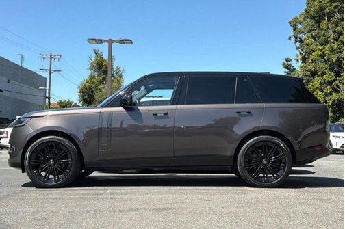 Charente Grey Premium Metallic 2023 Land Rover Range Rover First Edition
