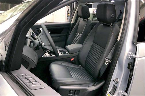 2025 Land Rover Discovery Sport S
