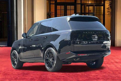 Black 2023 Land Rover Range Rover P400 SE