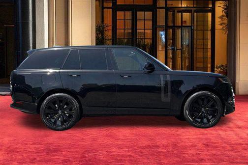 Black 2023 Land Rover Range Rover P400 SE