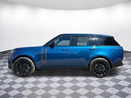 Petrolix Blue SV Bespoke Ultra Metallic Gloss 2026 Land Rover Range Rover P530 SE