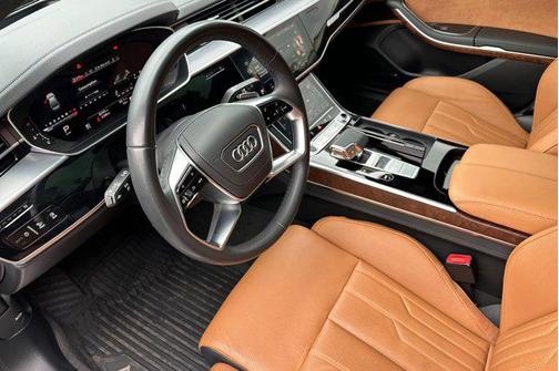 2024 Audi A8 L 55 TFSI quattro Tiptronic