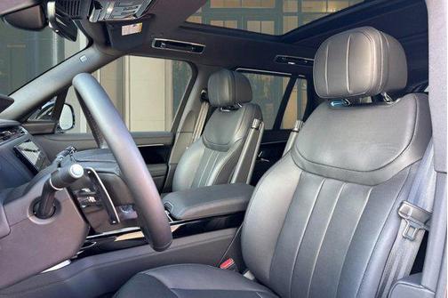 Silver 2025 Land Rover Range Rover P530 SE
