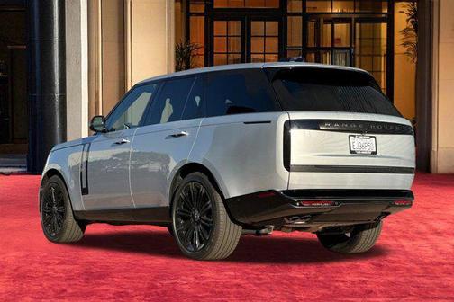 Silver 2025 Land Rover Range Rover P530 SE