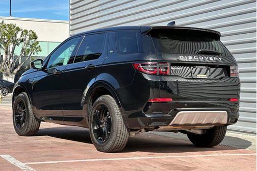 2025 Land Rover Discovery Sport S