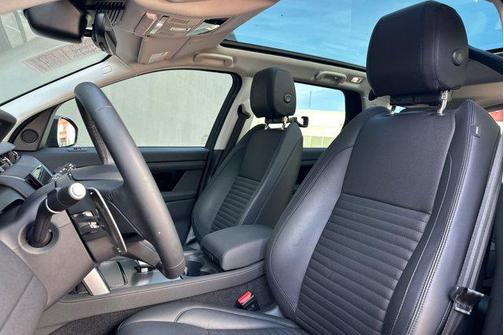 2025 Land Rover Discovery Sport S