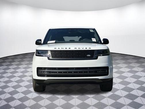 Fuji White 2026 Land Rover Range Rover P400 SE 7 Seat