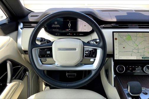 2022 Land Rover Range Rover P400 SE