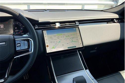 2026 Land Rover Range Rover Velar P250 SE R-Dynamic