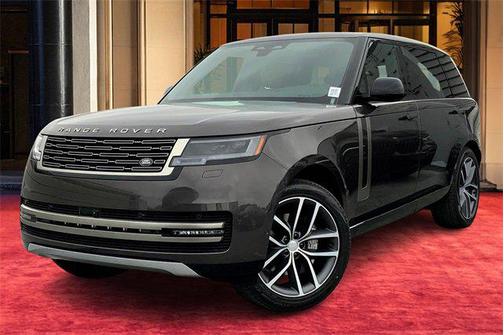 2025 Land Rover Range Rover P400 SE 7 Seat