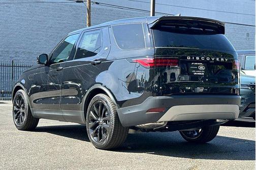 2026 Land Rover Discovery S