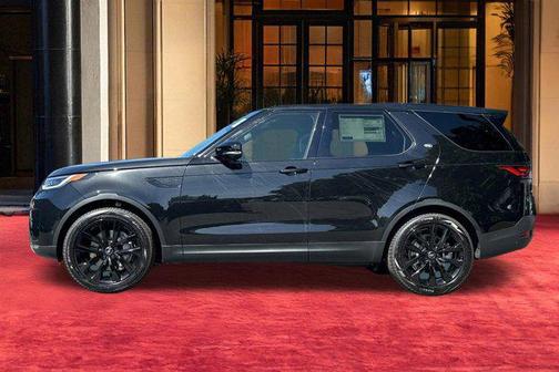 Santorini Black 2026 Land Rover Discovery S