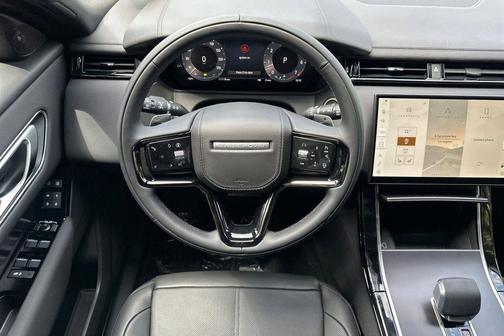 Santorini Black 2026 Land Rover Range Rover Velar P400 Dynamic SE