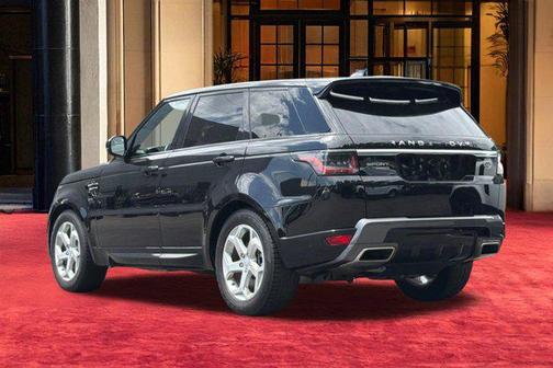 Black 2019 Land Rover Range Rover Sport HSE