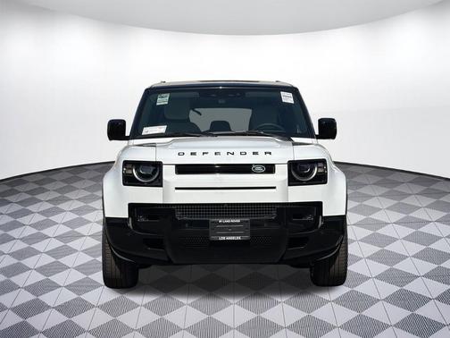 Fuji White 2026 Land Rover Defender P400 X-Dynamic SE
