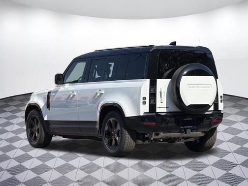 Fuji White 2026 Land Rover Defender P400 X-Dynamic SE