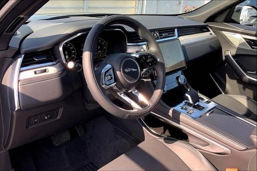 Santorini Black Metallic 2026 Jaguar F-PACE R-Dynamic S P250 AWD Automatic