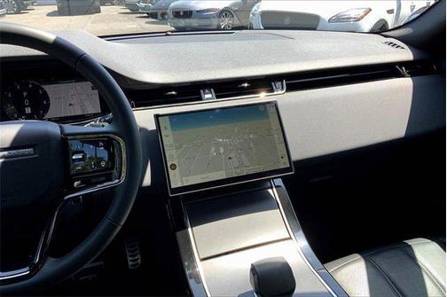 2024 Land Rover Range Rover Evoque Dynamic SE