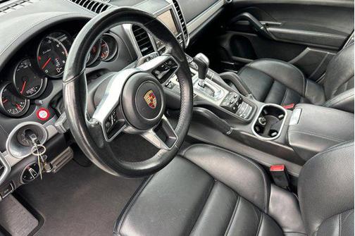 2015 Porsche Cayenne Turbo