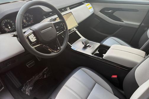 Tribeca Blue Metallic 2026 Land Rover Range Rover Evoque Hoxton Edition