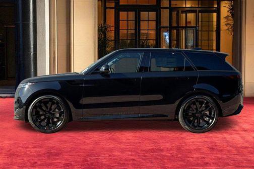 Santorini Black 2026 Land Rover Range Rover Sport SE