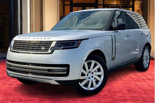 2025 Land Rover Range Rover P400 SE